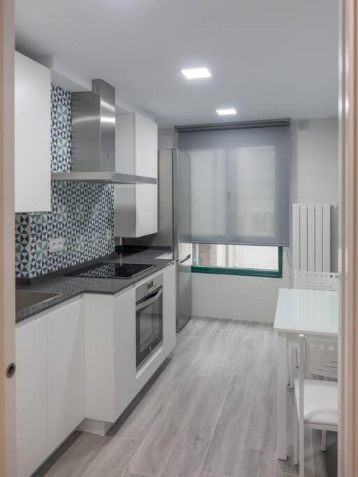 Sakura Homes Ponferrada Centro 8 Plazas Ngoại thất bức ảnh