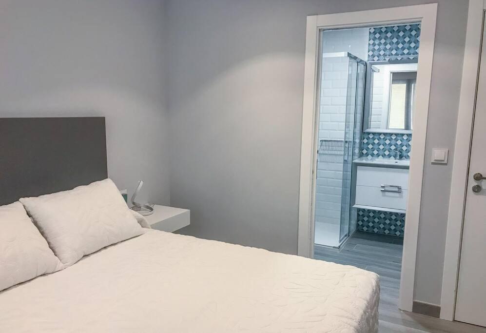 Sakura Homes Ponferrada Centro 8 Plazas Ngoại thất bức ảnh